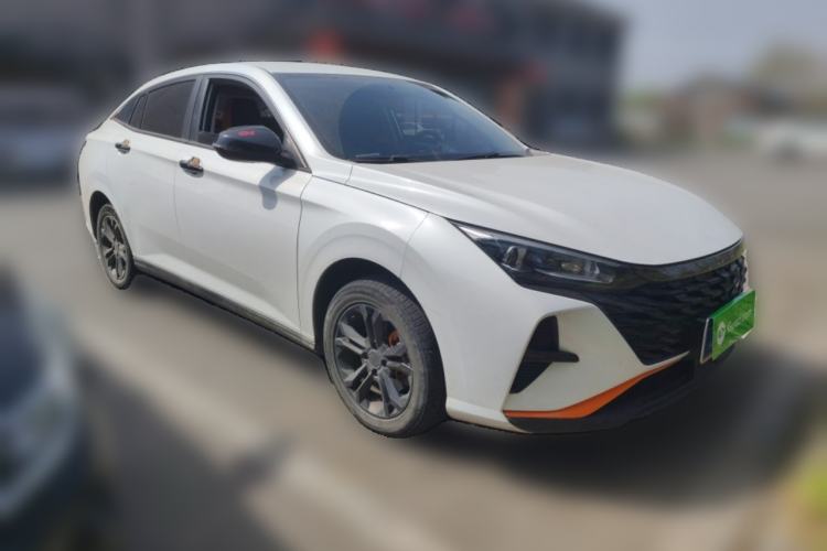 Used Dongfeng Aeolus Yixuan 2023 1.5L Automatic Glory Edition Front Right 45 Deg