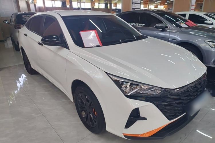 Used Dongfeng Aeolus Yixuan 2023 Mach Edition 1.5L Automatic Chasing Wind Version Front Right 45 Deg