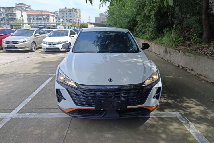 Used Dongfeng Aeolus Yixuan 2023 Mach Edition 1.5L Automatic Chasing Wind Version Front