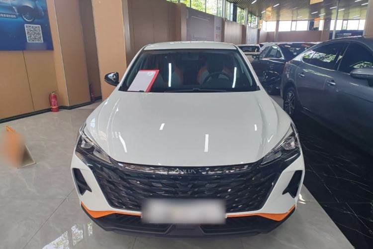 Used Dongfeng Aeolus Yixuan 2023 Mach Edition 1.5L Automatic Chasing Wind Version Front