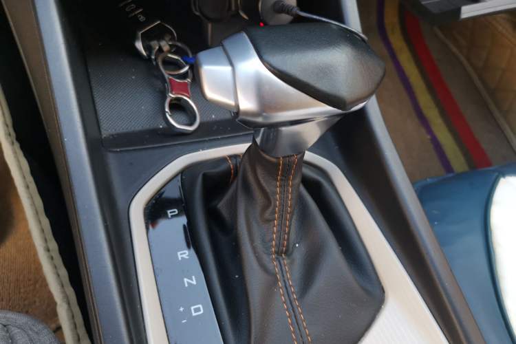 Used Dongfeng Aeolus Yixuan 2023 1.5L Automatic Glory Edition Gear Lever