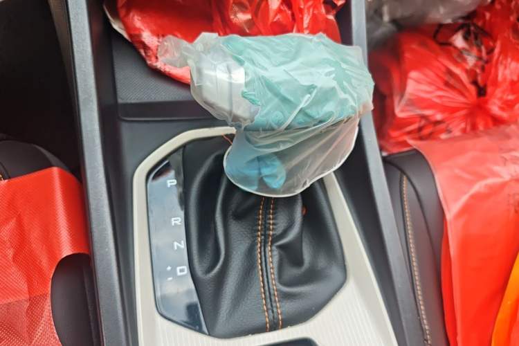 Used Dongfeng Aeolus Yixuan 2023 Mach Edition 1.5L Automatic Chasing Wind Version Gear Lever