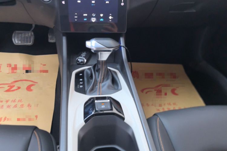 Used Dongfeng Aeolus Yixuan 2023 Mach Edition 1.5L Automatic Chasing Wind Version Gear Lever