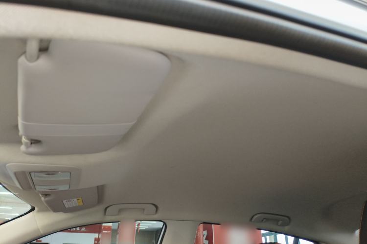 Used Dongfeng Aeolus Yixuan 2023 Mach Edition 1.5L Automatic Chasing Wind Version Headliner