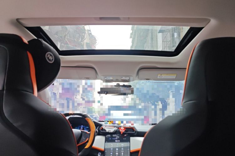 Used Dongfeng Aeolus Yixuan 2023 Mach Edition 1.5L Automatic Chasing Shadow Version Headliner