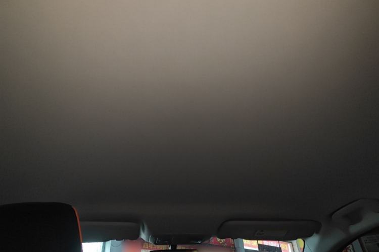 Used Dongfeng Aeolus Yixuan 2023 Mach Edition 1.5L Automatic Chasing Wind Version Headliner