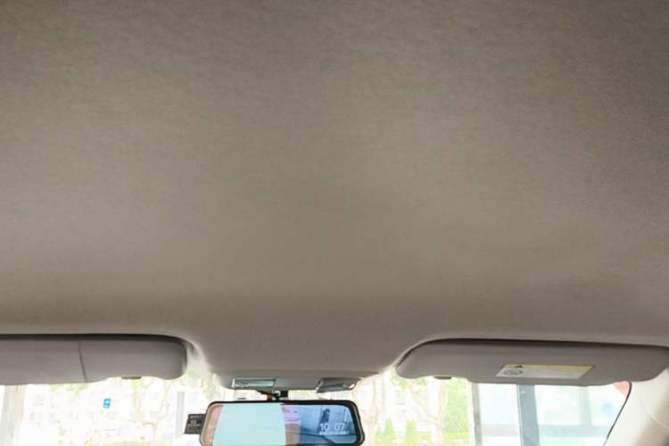 Used Dongfeng Aeolus Yixuan 2023 Mach Edition 1.5L Automatic Chasing Wind Version Headliner