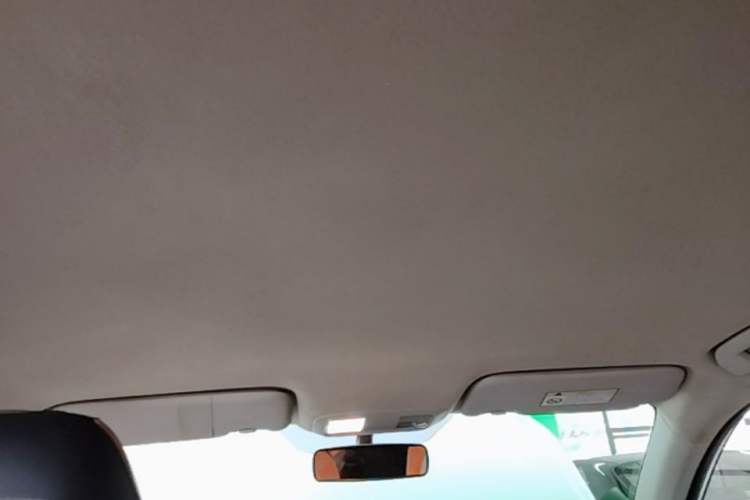 Used Dongfeng Aeolus Yixuan 2023 Mach Edition 1.5L Automatic Chasing Wind Version Headliner