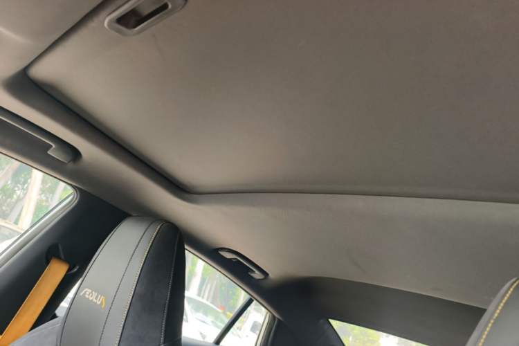 Used Dongfeng Aeolus Yixuan 2023 Mach Edition 1.5T Automatic Pursuit Rider Version Headliner