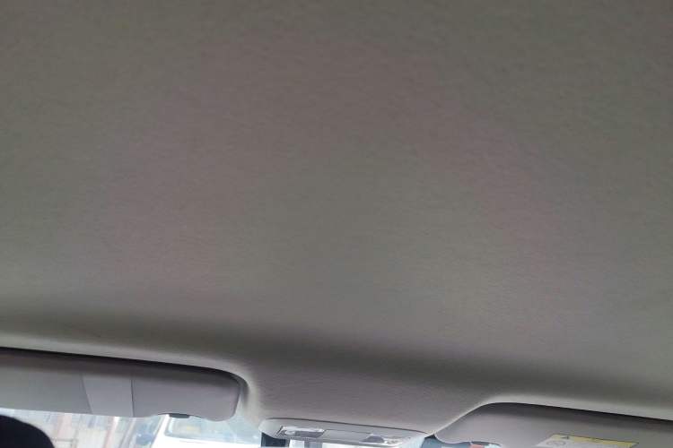 Used Dongfeng Aeolus Yixuan 2023 Mach Edition 1.5L Automatic Chasing Wind Version Headliner