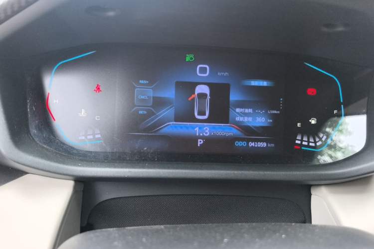 Used Dongfeng Aeolus Yixuan 2023 Mach Edition 1.5L Automatic Chasing Wind Version Instrument Cluster