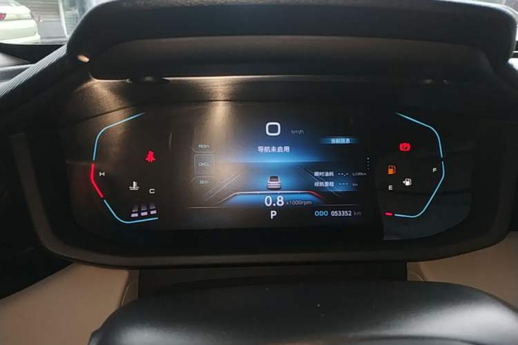 Used Dongfeng Aeolus Yixuan 2023 Mach Edition 1.5L Automatic Chasing Wind Version Instrument Cluster