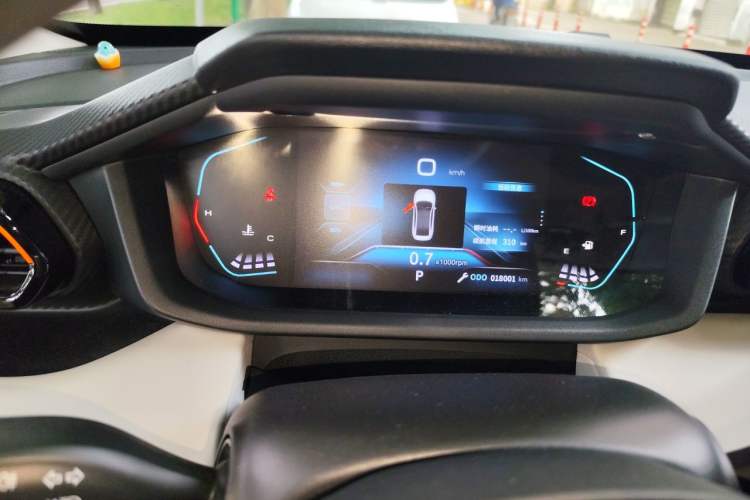 Used Dongfeng Aeolus Yixuan 2023 Mach Edition 1.5L Automatic Chasing Wind Version Instrument Cluster
