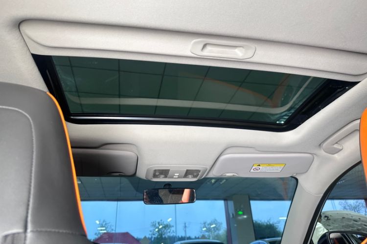 Used Dongfeng Aeolus Yixuan 2023 Mach Edition 1.5L Automatic Chasing Shadow Version Interior 12