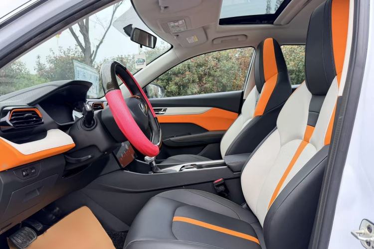 Used Dongfeng Aeolus Yixuan 2023 Mach Edition 1.5L Automatic Chasing Shadow Version Interior 3