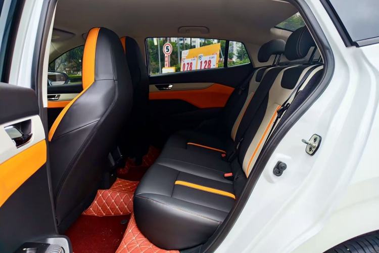 Used Dongfeng Aeolus Yixuan 2023 Mach Edition 1.5L Automatic Chasing Wind Version Interior 3