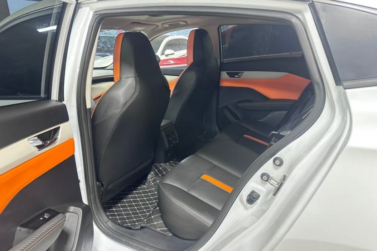 Used Dongfeng Aeolus Yixuan 2023 Mach Edition 1.5L Automatic Chasing Shadow Version Interior 4
