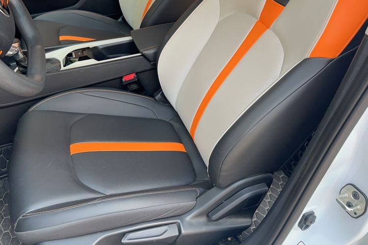 Used Dongfeng Aeolus Yixuan 2023 Mach Edition 1.5L Automatic Chasing Wind Version Interior 4