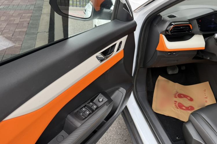 Used Dongfeng Aeolus Yixuan 2023 Mach Edition 1.5L Automatic Chasing Wind Version Interior 5