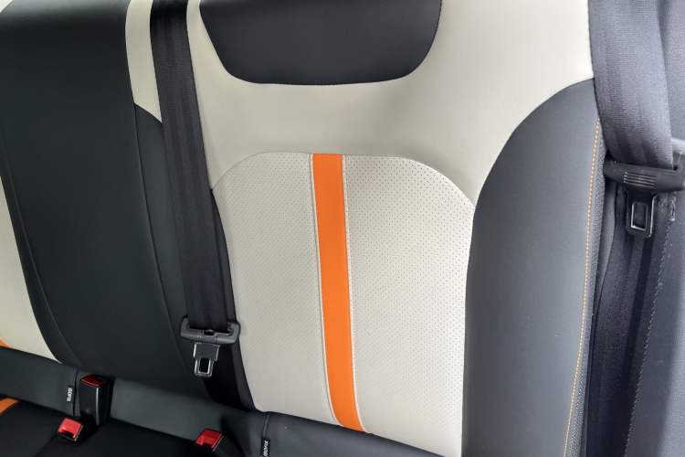 Used Dongfeng Aeolus Yixuan 2023 Mach Edition 1.5L Automatic Chasing Wind Version Interior 5