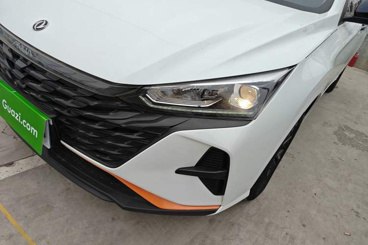 Used Dongfeng Aeolus Yixuan 2023 Mach Edition 1.5L Automatic Chasing Wind Version Left Front Headlight