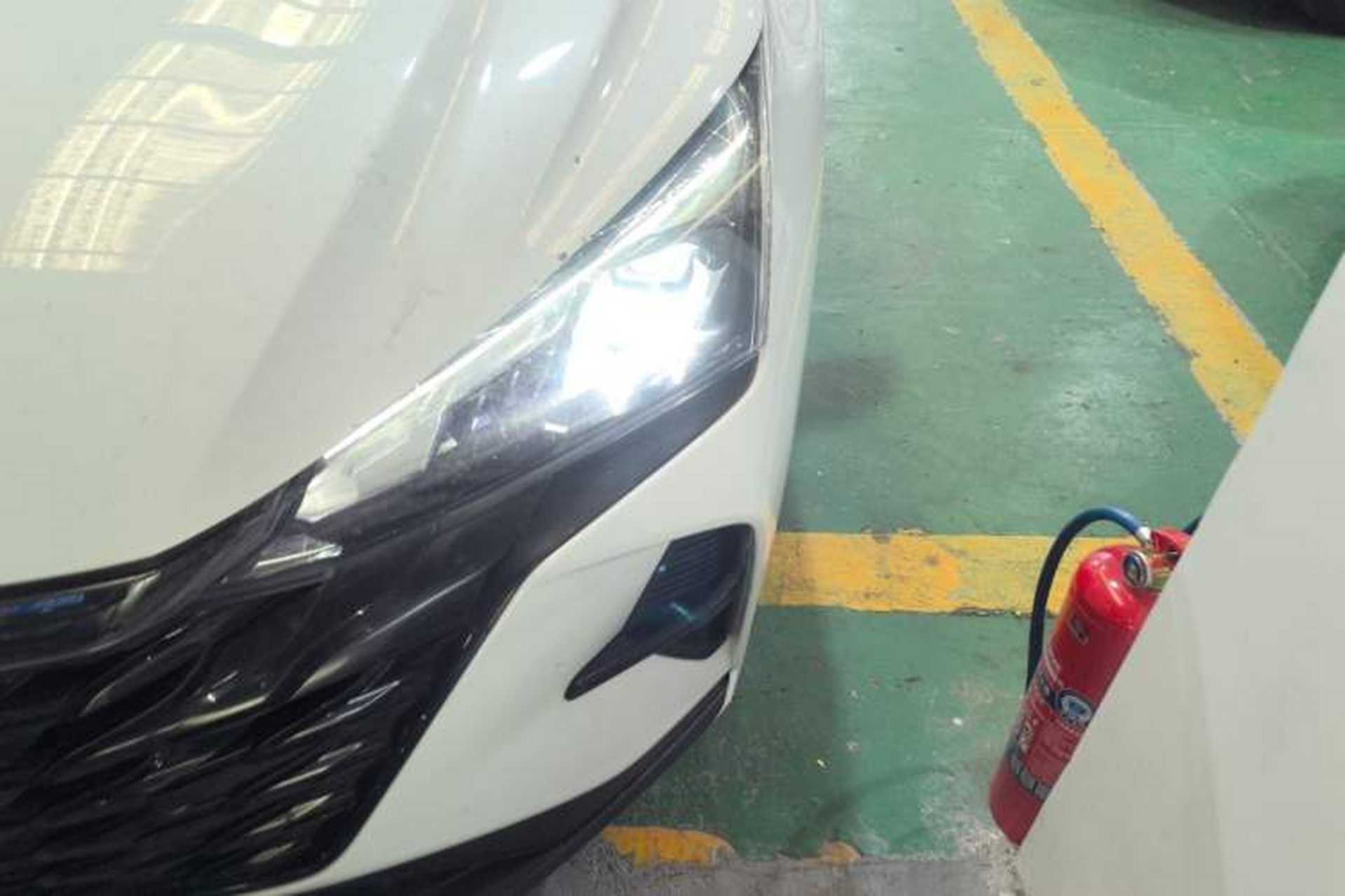 Used Dongfeng Aeolus Yixuan 2023 Mach Edition 1.5L Automatic Chasing Shadow Version Left Front Headlight