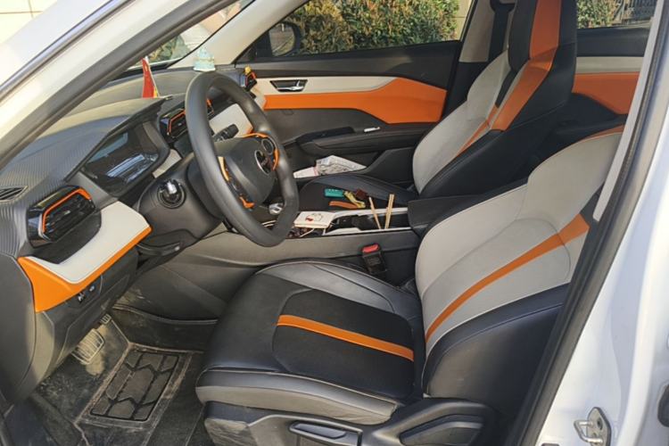 Used Dongfeng Aeolus Yixuan 2023 Mach Edition 1.5L Manual Windstorm Version Left Front Seat