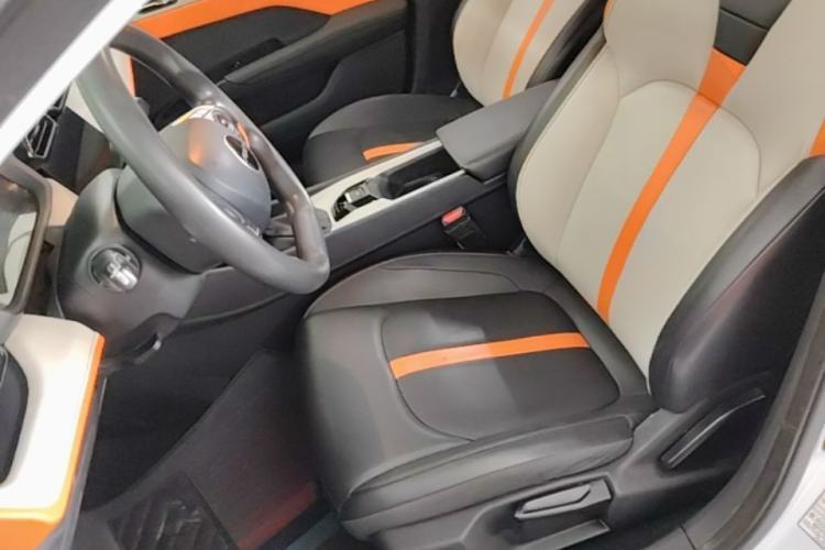 Used Dongfeng Aeolus Yixuan 2023 Mach Edition 1.5L Automatic Chasing Wind Version Left Front Seat