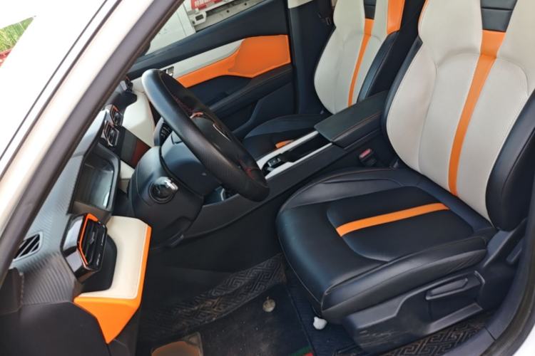 Used Dongfeng Aeolus Yixuan 2023 Mach Edition 1.5L Automatic Chasing Wind Version Left Front Seat