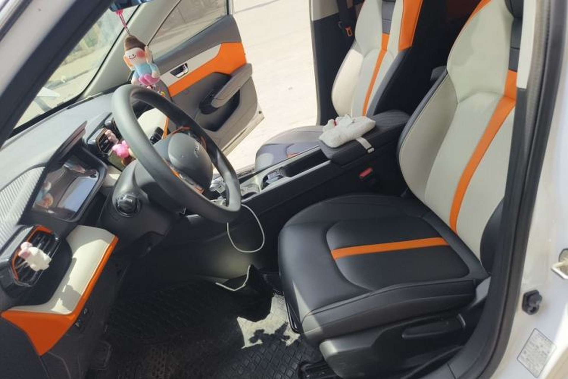 Used Dongfeng Aeolus Yixuan 2023 Mach Edition 1.5L Automatic Chasing Wind Version Left Front Seat