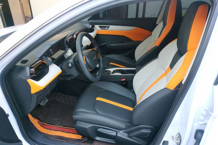 Used Dongfeng Aeolus Yixuan 2023 Mach Edition 1.5L Automatic Chasing Wind Version Left Front Seat