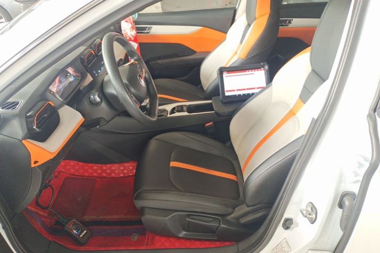 Used Dongfeng Aeolus Yixuan 2023 Mach Edition 1.5L Automatic Chasing Shadow Version Left Front Seat