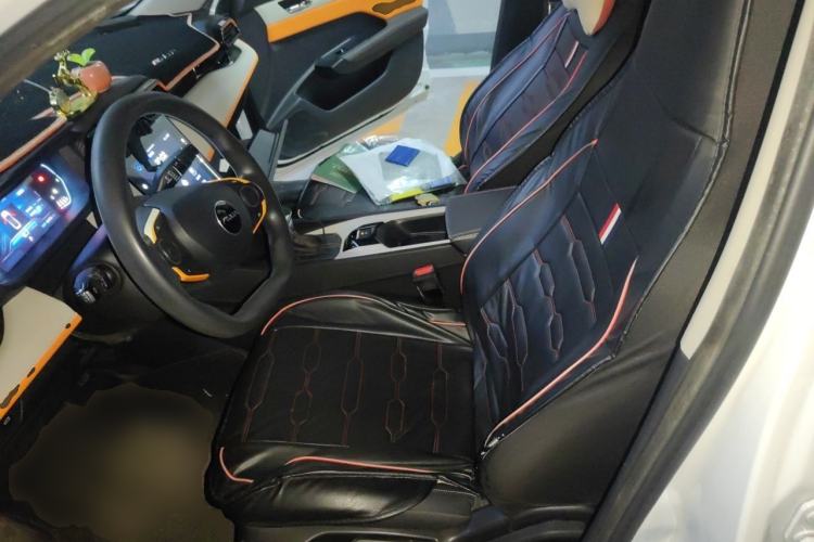 Used Dongfeng Aeolus Yixuan 2023 Mach Edition 1.5L Automatic Chasing Wind Version Left Front Seat