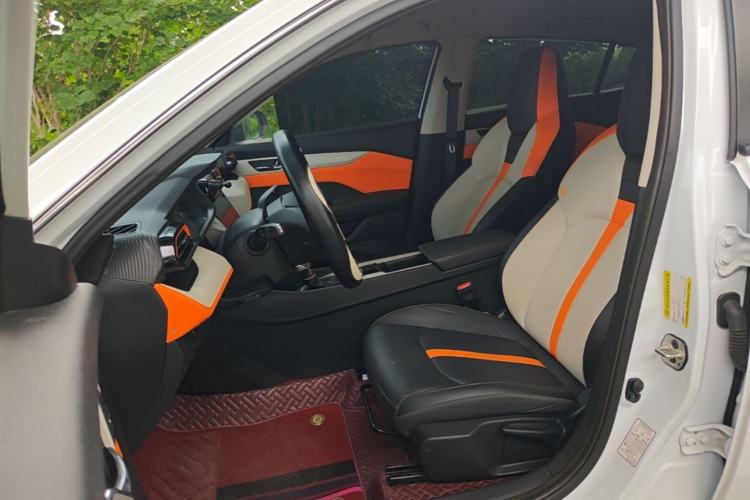 Used Dongfeng Aeolus Yixuan 2023 Mach Edition 1.5L Automatic Chasing Wind Version Left Front Seat