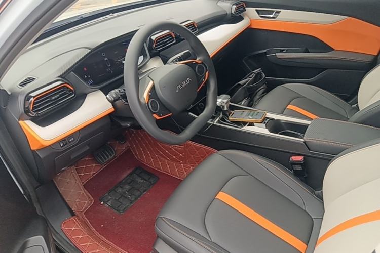 Used Dongfeng Aeolus Yixuan 2023 Mach Edition 1.5L Automatic Chasing Wind Version Left Front Seat