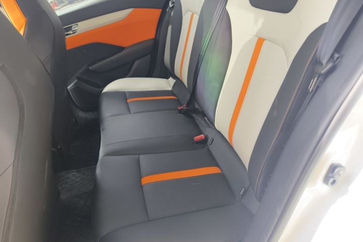 Used Dongfeng Aeolus Yixuan 2023 Mach Edition 1.5L Automatic Chasing Wind Version Left Rear Seat