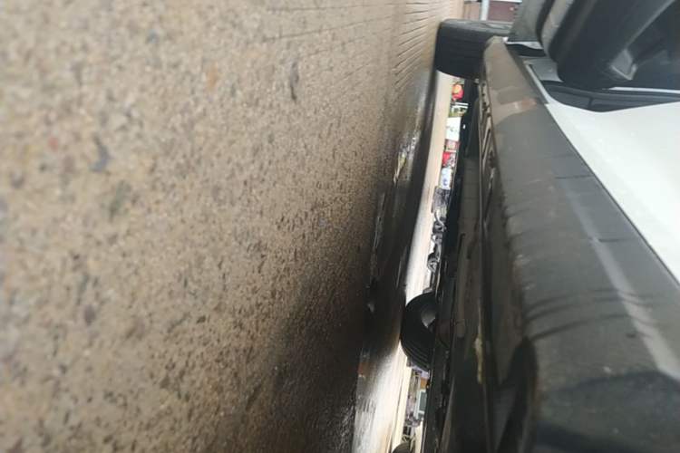 Used Dongfeng Aeolus Yixuan 2023 Mach Edition 1.5L Automatic Chasing Wind Version Left Side Sill