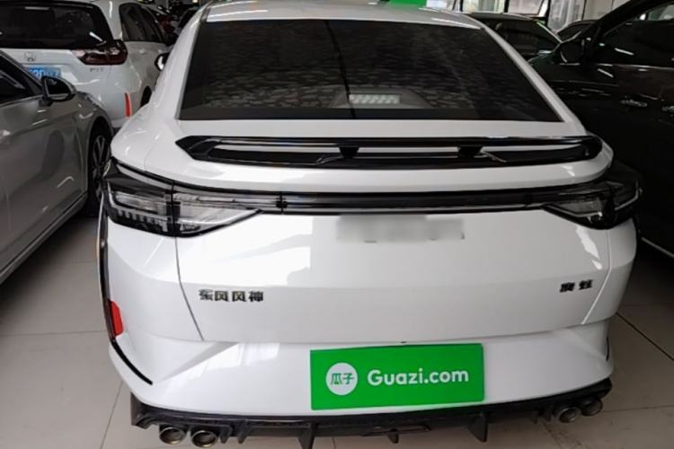 Used Dongfeng Aeolus Yixuan 2023 Mach Edition 1.5L Automatic Chasing Wind Version Rear