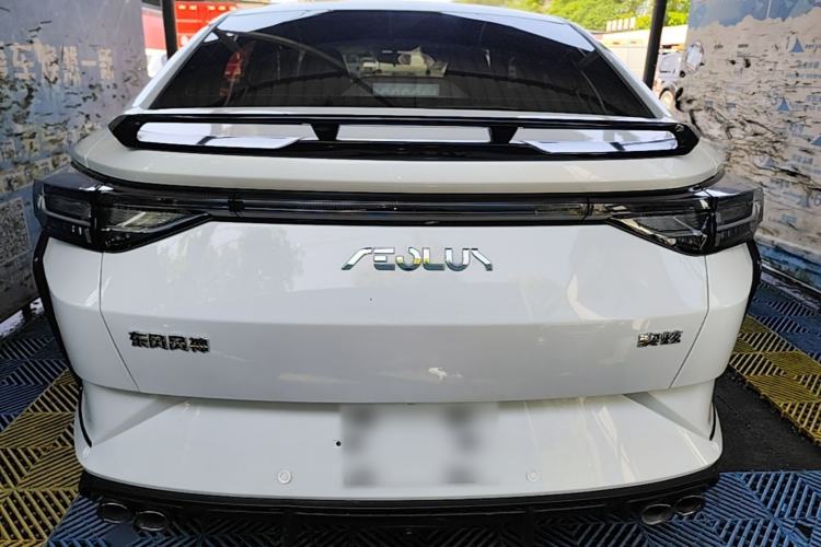 Used Dongfeng Aeolus Yixuan 2023 Mach Edition 1.5L Automatic Chasing Wind Version Rear