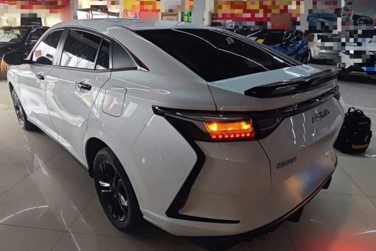 Used Dongfeng Aeolus Yixuan 2023 Mach Edition 1.5L Automatic Chasing Wind Version Rear Left 45 Deg