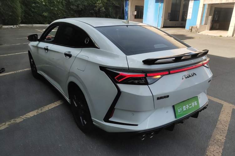 Used Dongfeng Aeolus Yixuan 2023 Mach Edition 1.5T Automatic Dream-Chasing Rider Version Rear Left 45 Deg