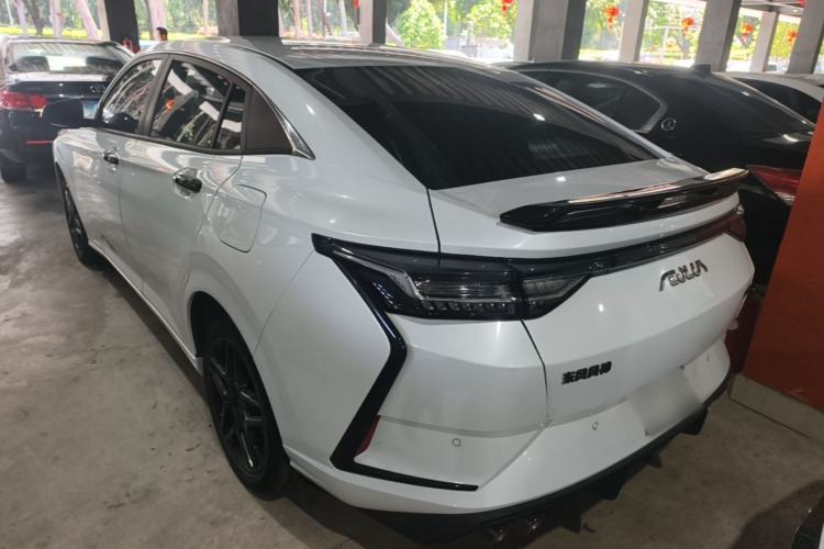 Used Dongfeng Aeolus Yixuan 2023 Mach Edition 1.5T Automatic Pursuit Rider Version Rear Left 45 Deg
