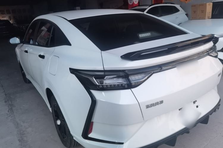 Used Dongfeng Aeolus Yixuan 2023 Mach Edition 1.5L Automatic Chasing Wind Version Rear Left 45 Deg