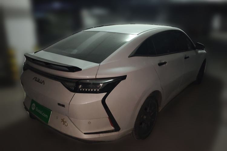Used Dongfeng Aeolus Yixuan 2023 Mach Edition 1.5T Automatic Pursuit Rider Version Rear Right 45 Deg