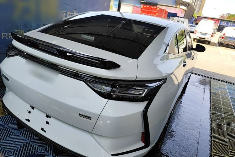 Used Dongfeng Aeolus Yixuan 2023 Mach Edition 1.5L Automatic Chasing Wind Version Rear Right 45 Deg
