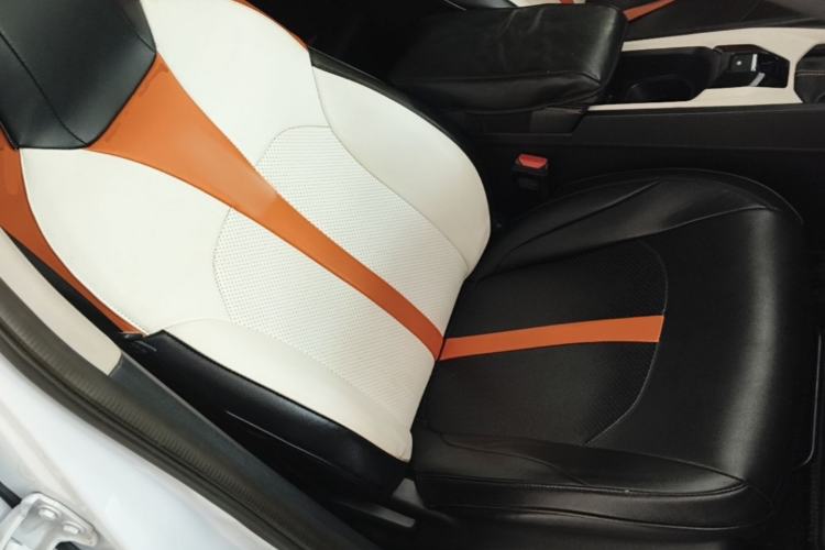 Used Dongfeng Aeolus Yixuan 2023 Mach Edition 1.5L Automatic Chasing Wind Version Right Front Seat