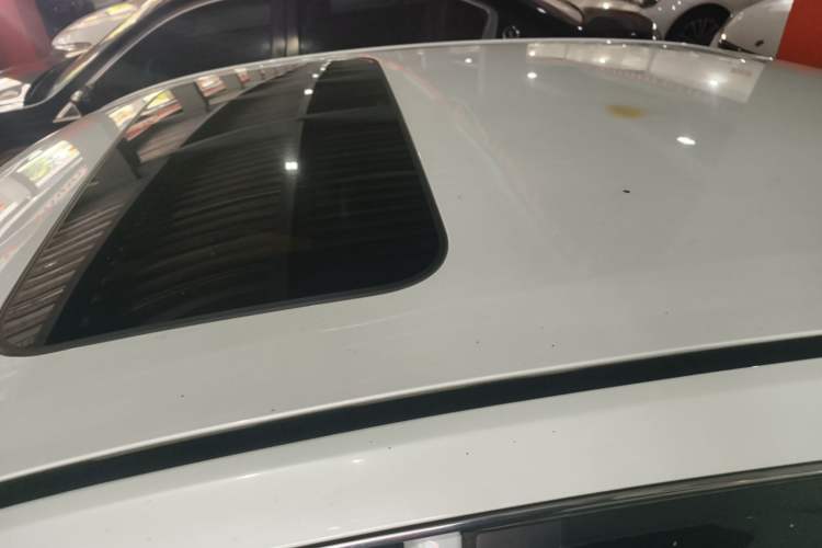 Used Dongfeng Aeolus Yixuan 2023 Mach Edition 1.5T Automatic Pursuit Rider Version Roof