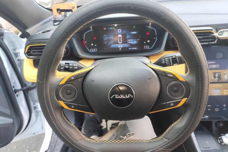 Used Dongfeng Aeolus Yixuan 2023 Mach Edition 1.5T Automatic Dream-Chasing Rider Version Steering Wheel