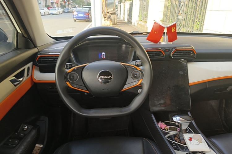 Used Dongfeng Aeolus Yixuan 2023 Mach Edition 1.5L Manual Windstorm Version Steering Wheel