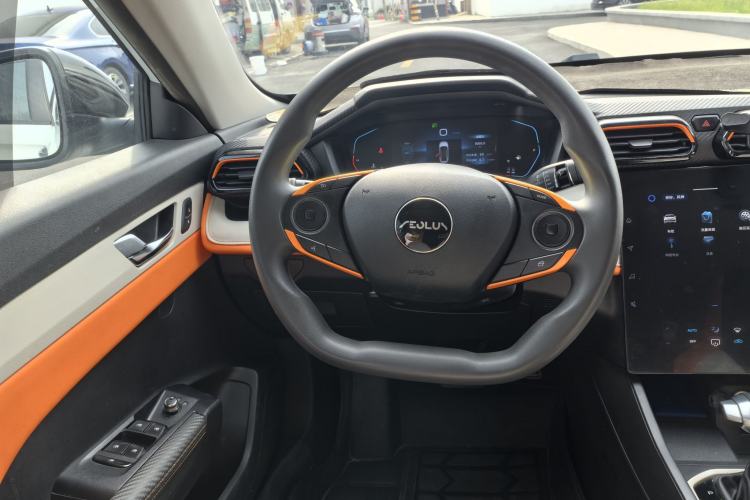 Used Dongfeng Aeolus Yixuan 2023 Mach Edition 1.5L Automatic Chasing Wind Version Steering Wheel